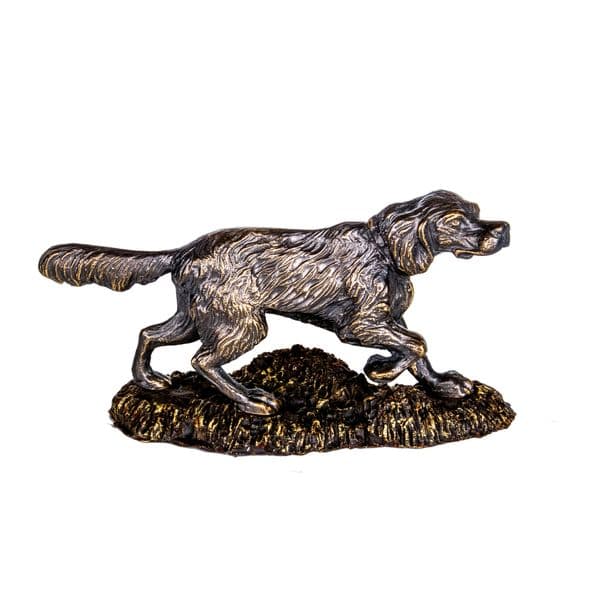 Figurka "Seter w stójce" mosiądz